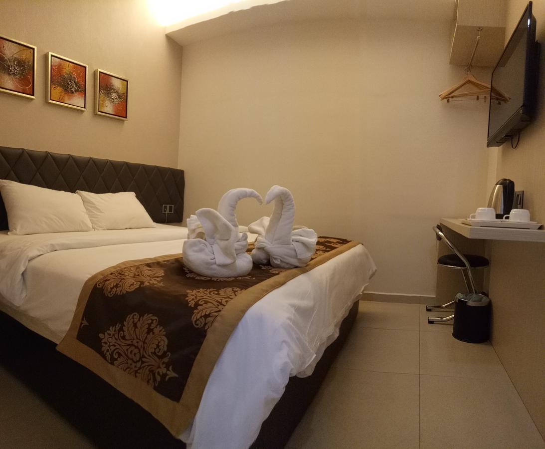 Golden Leaves Hotel Malacca ภายนอก รูปภาพ