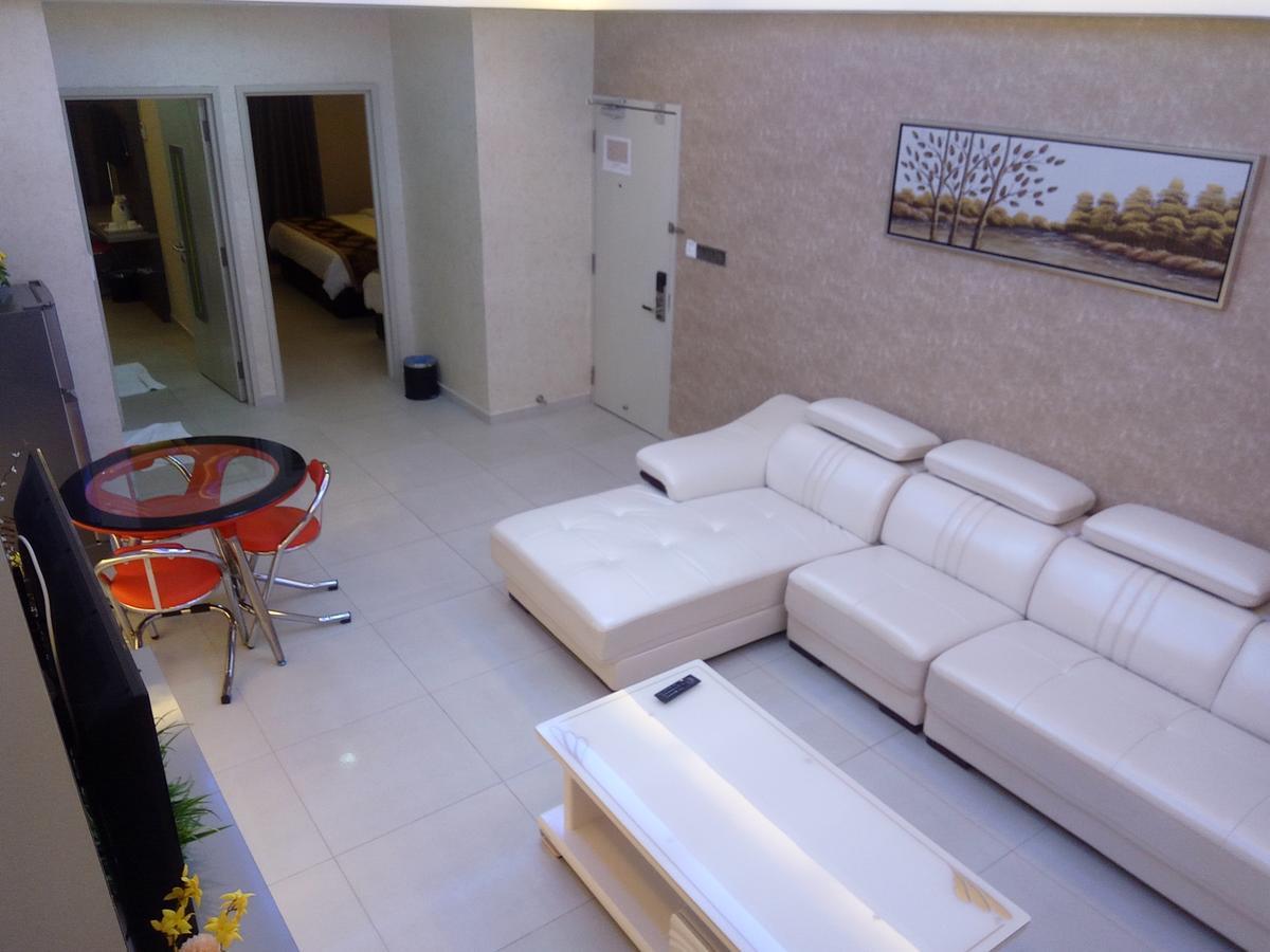 Golden Leaves Hotel Malacca ภายนอก รูปภาพ