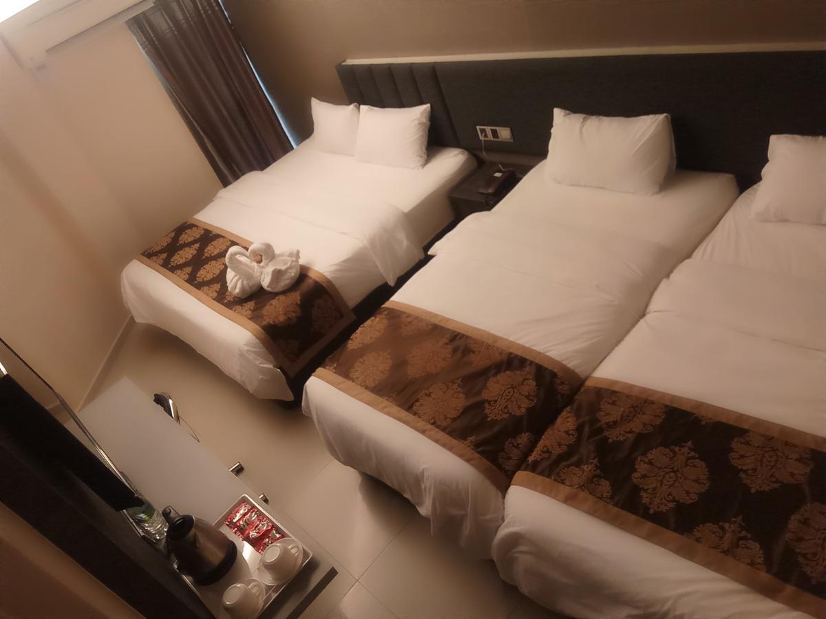 Golden Leaves Hotel Malacca ภายนอก รูปภาพ